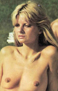 Anne Libert
